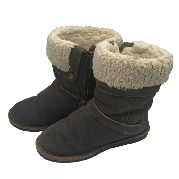 Bearpaw Women's Madison Regular Suede Boots - Picture 6 of 16